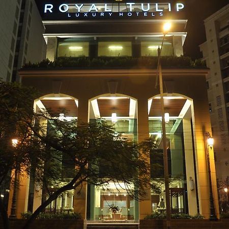 Royal Tulip Navi Mumbai Hotel Buitenkant foto