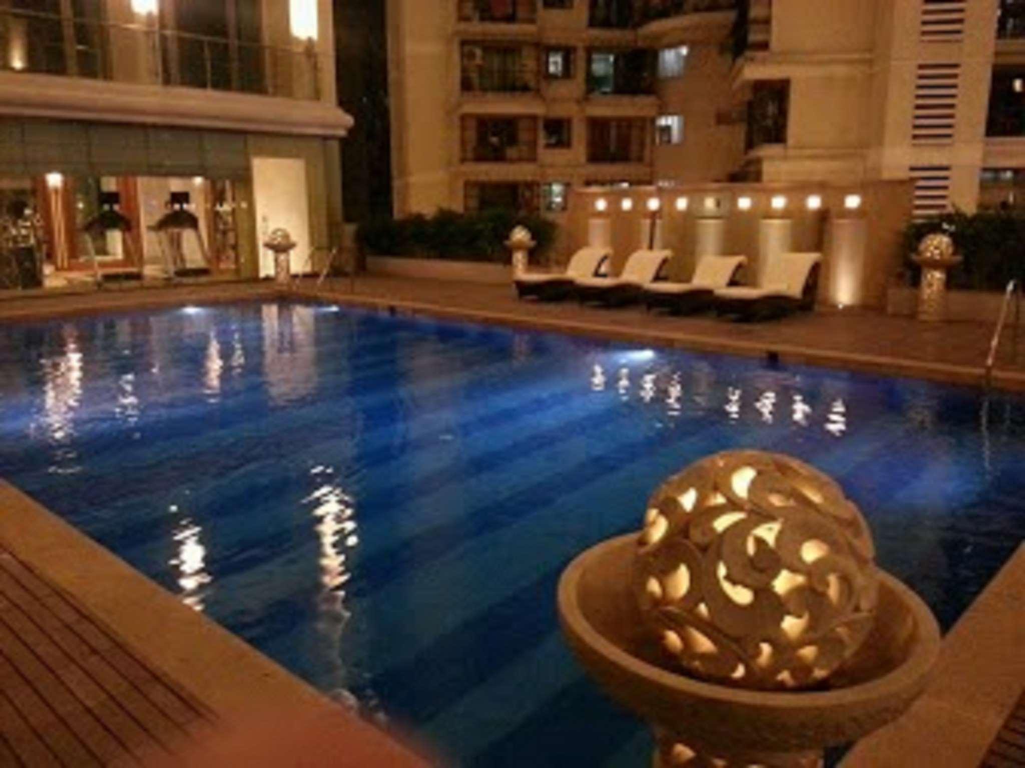 Royal Tulip Navi Mumbai Hotel Buitenkant foto